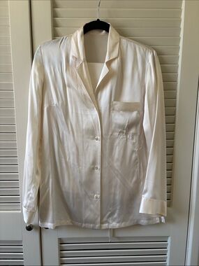 100% Silk Button-Front two piece Pajamas (s)